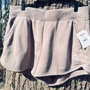 Reebok Women's Colorblock Relaxed Shorts